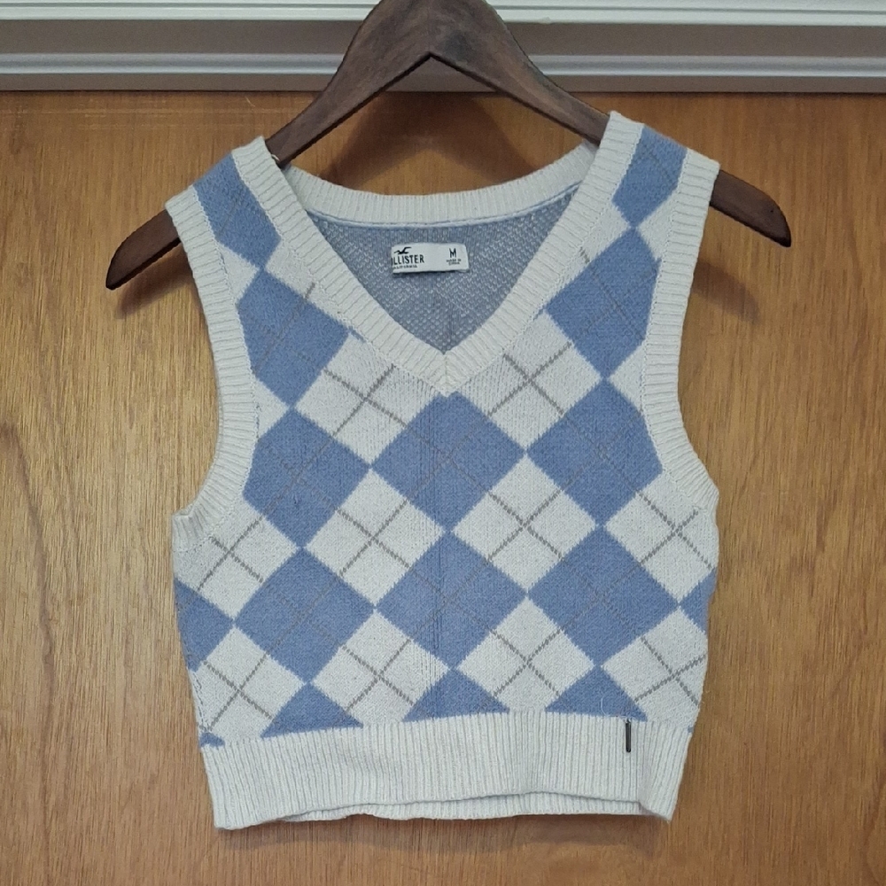 Lavender & White Argyle Sweater Vest